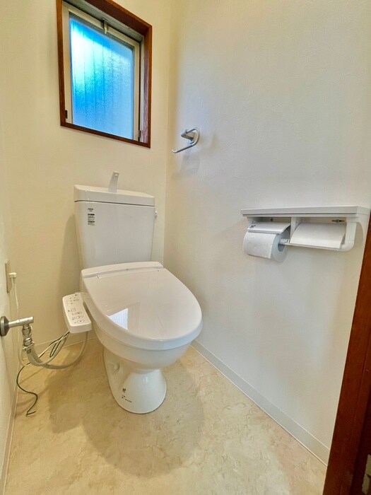 物件内観写真10　(トイレ)