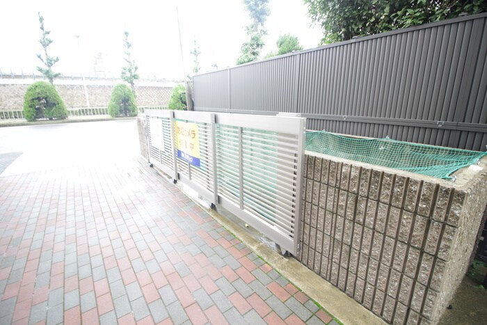 物件外観写真5　(周辺環境)