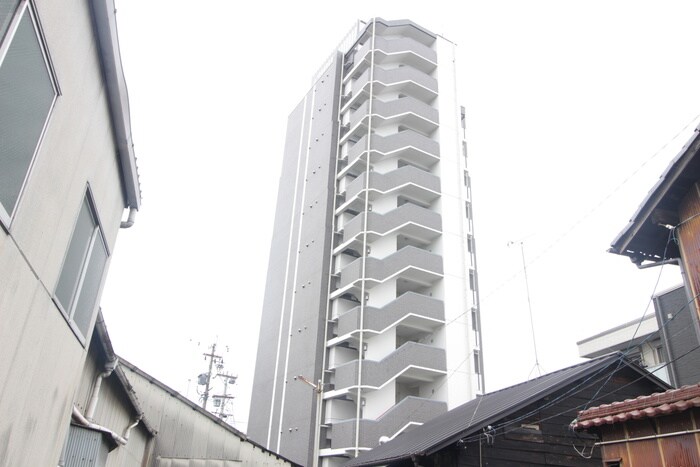 物件外観写真6　(外観写真)