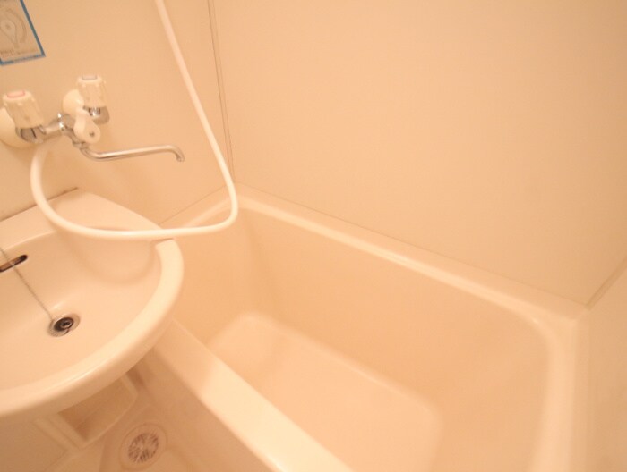 物件内観写真13　(バス／シャワールーム等)