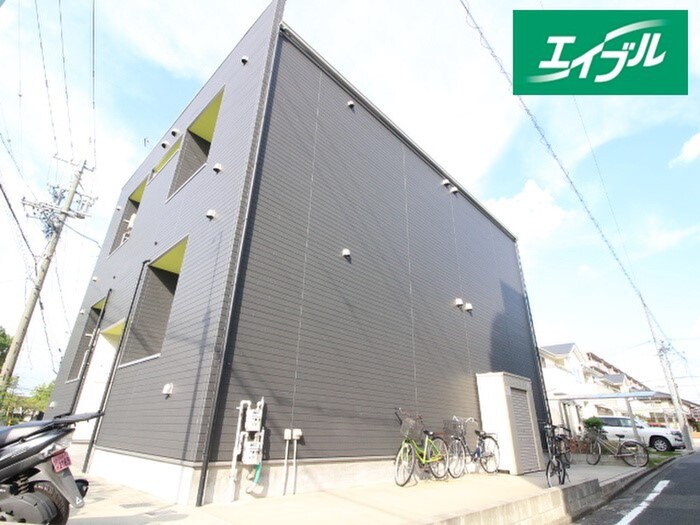 物件外観写真3　(駐輪場)