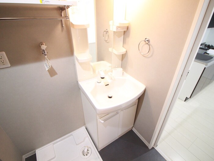 物件内観写真15　(洗面)