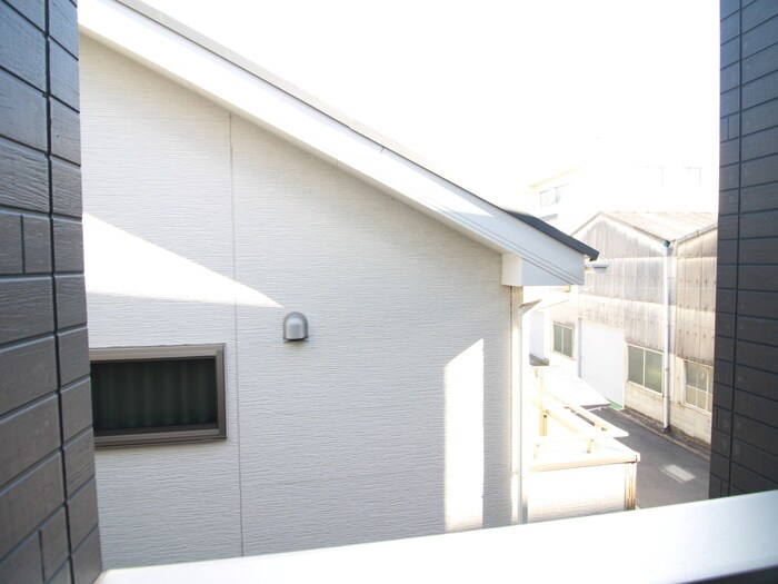 物件内観写真21　(室内からの展望)