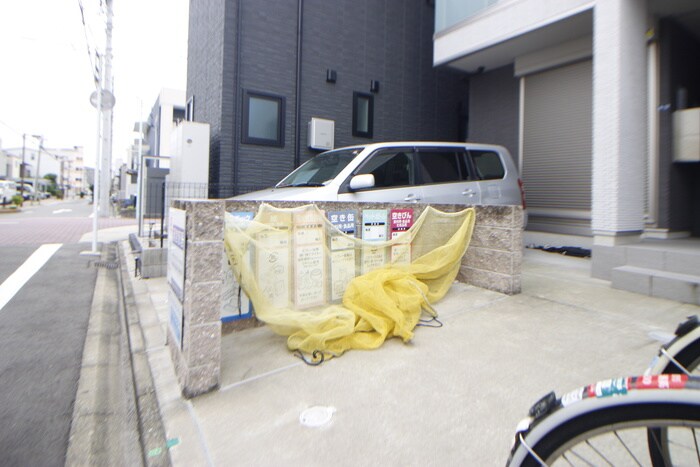 物件外観写真4　(建物設備)