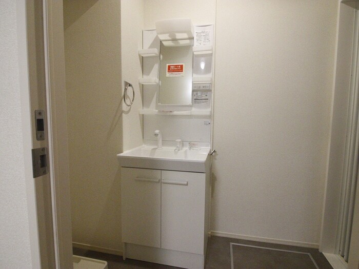 物件内観写真15　(洗面)