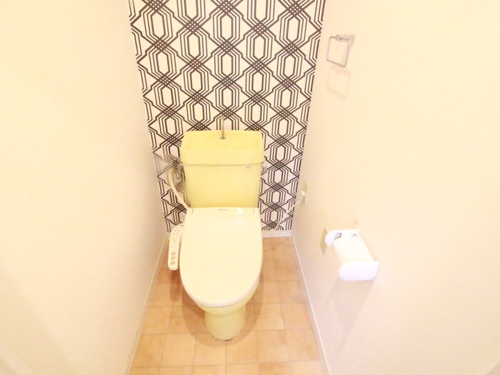 物件内観写真15　(トイレ)