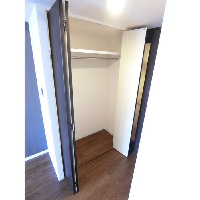 物件内観写真13　(収納)