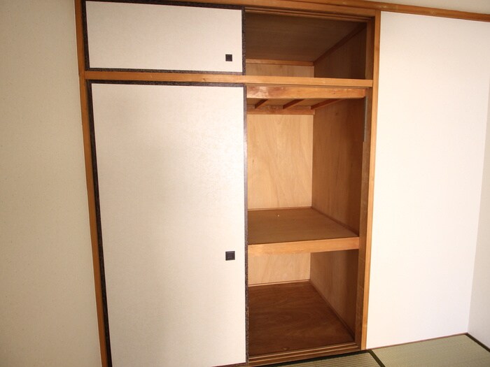 物件内観写真14　(収納)