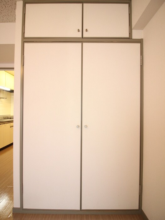 物件内観写真9　(収納)