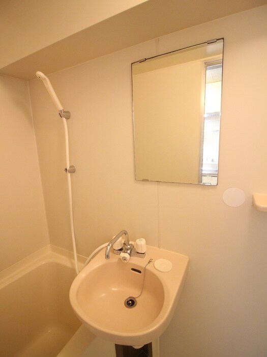 物件内観写真11　(洗面)