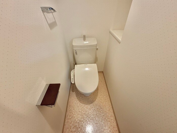 物件内観写真12　(トイレ)