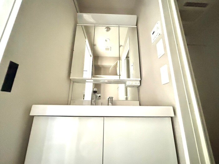 物件内観写真10　(洗面)