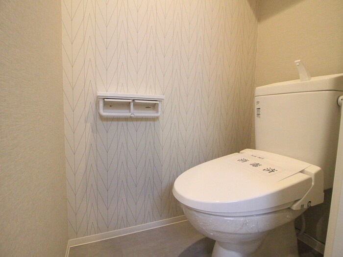 物件内観写真11　(トイレ)