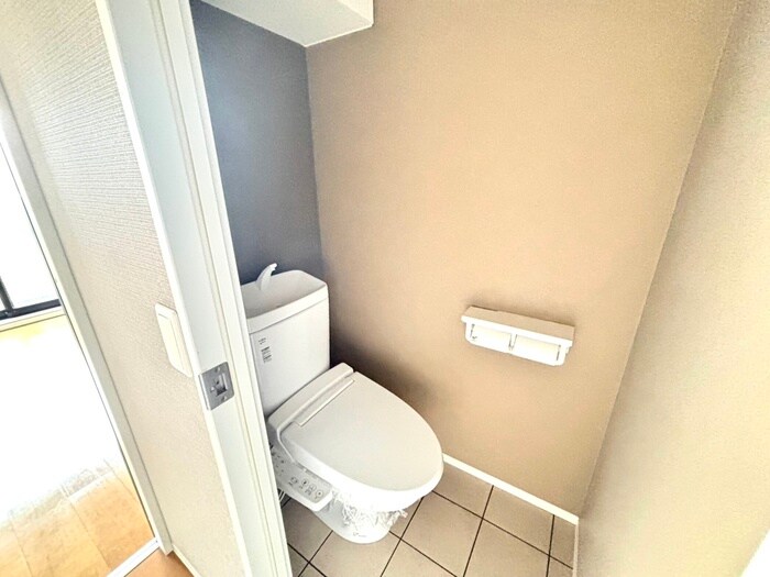 物件内観写真12　(トイレ)