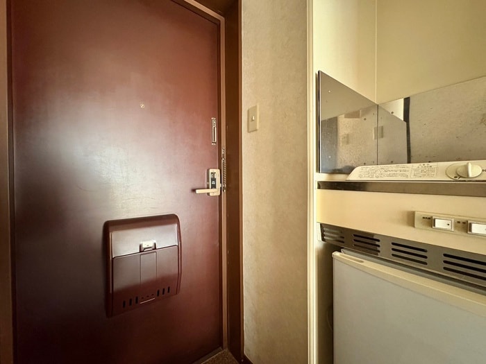 物件内観写真15　(玄関)