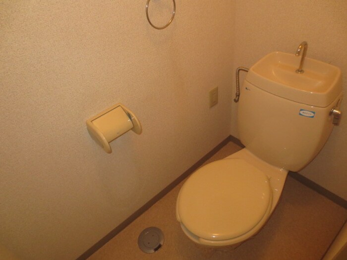 物件内観写真11　(トイレ)