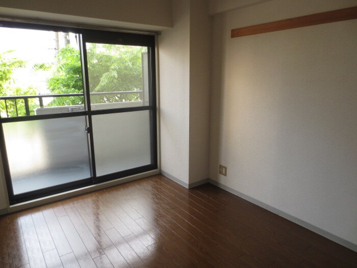 物件内観写真15　(居室)