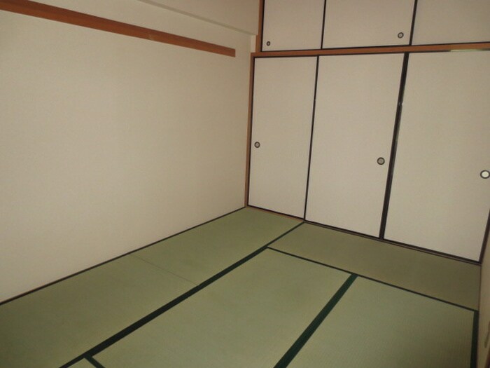 物件内観写真16　(居室)