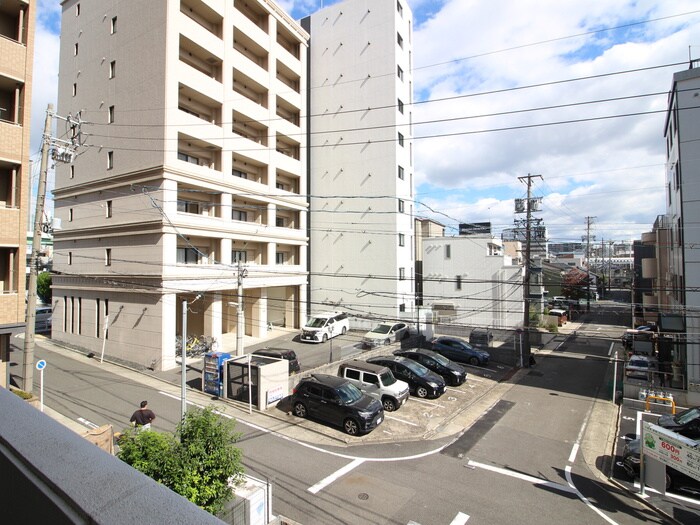 物件内観写真19　(室内からの展望)