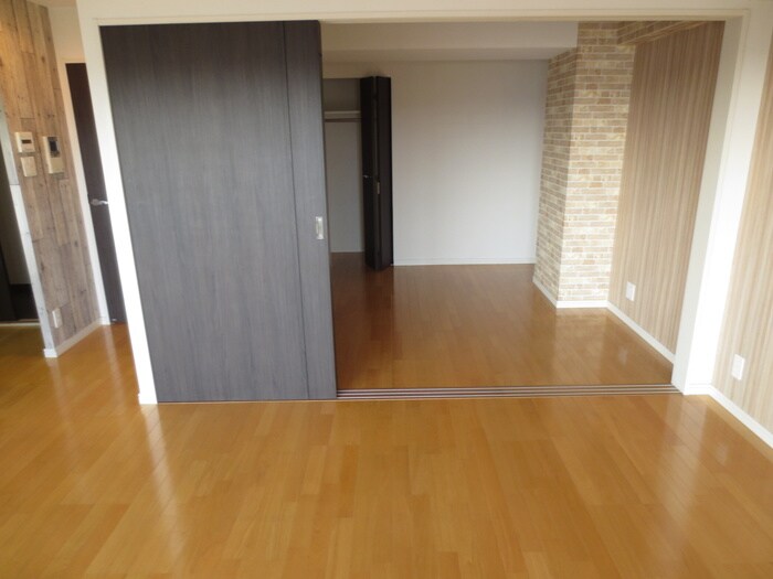 物件内観写真15　(居室)