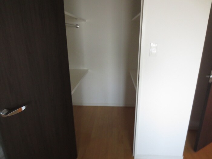 物件内観写真20　(収納)