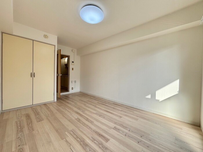 物件内観写真21　(居室)