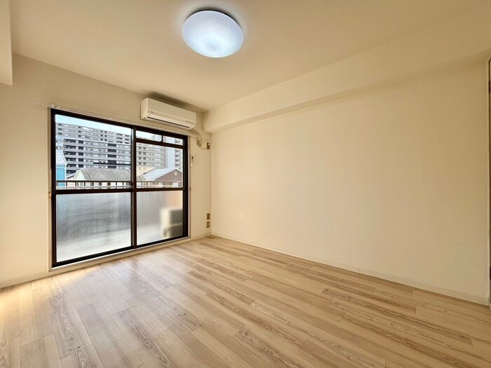 物件内観写真22　(居室)