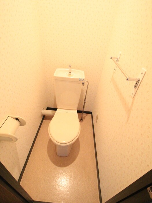 物件内観写真12　(トイレ)