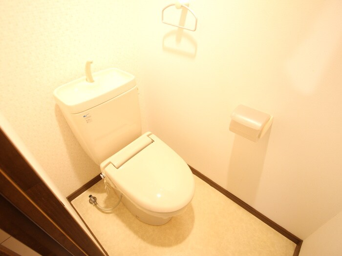 物件内観写真12　(トイレ)