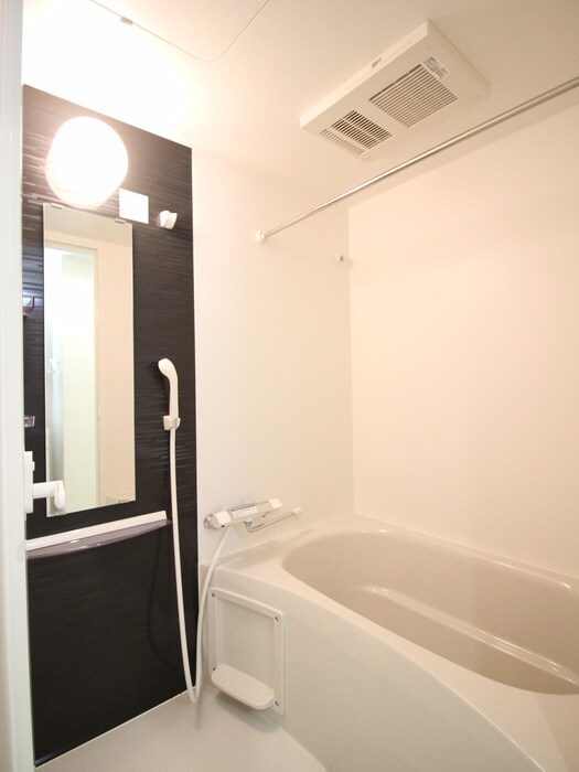 物件内観写真13　(バス／シャワールーム等)