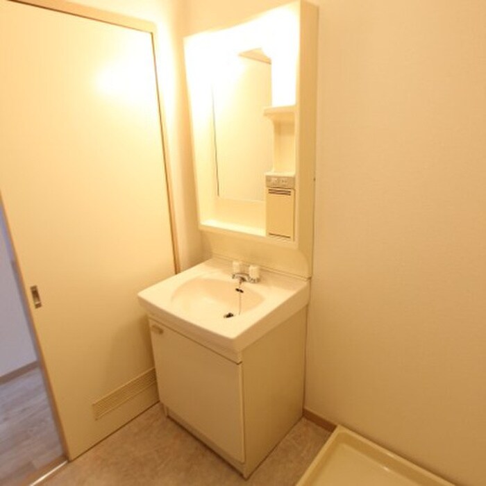 物件内観写真12　(洗面)