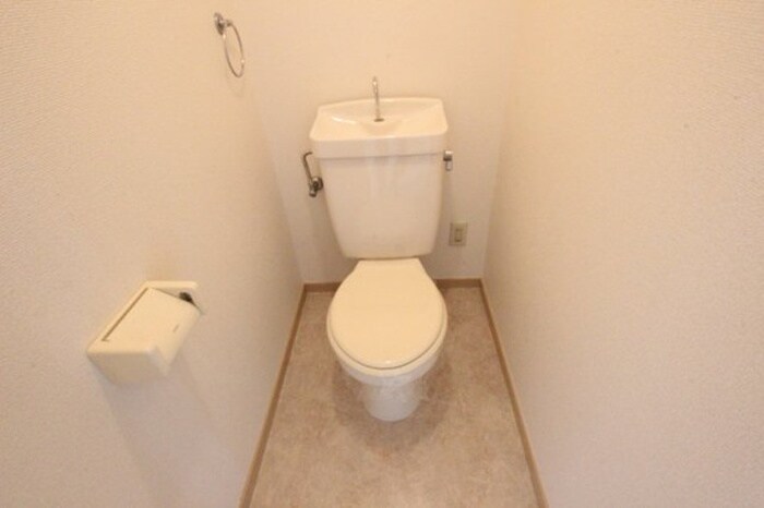 物件内観写真13　(トイレ)