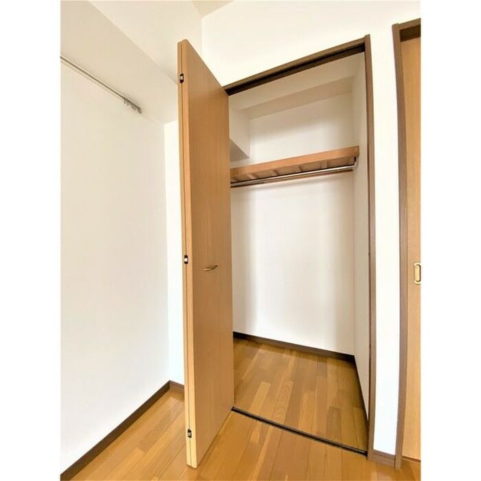 物件内観写真18　(収納)