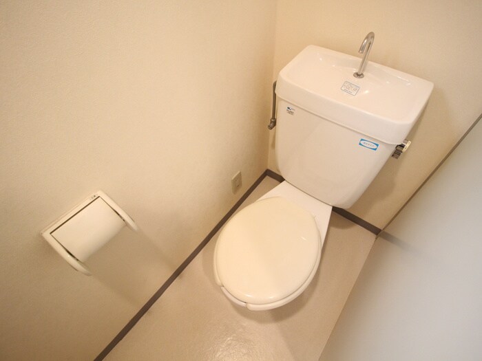 物件内観写真12　(トイレ)