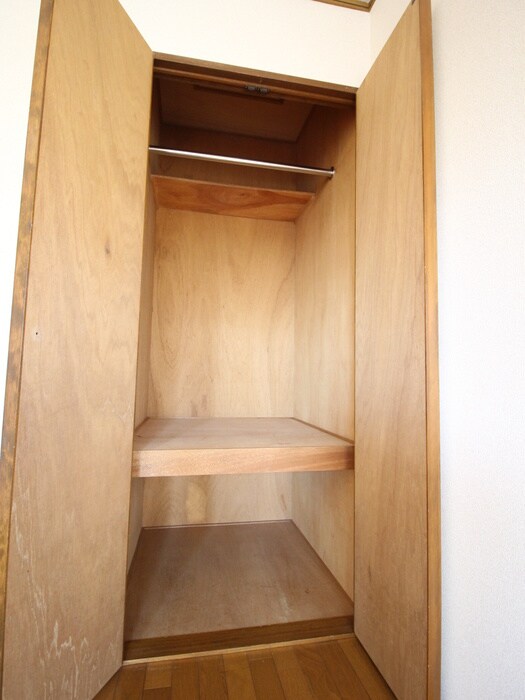 物件内観写真18　(収納)