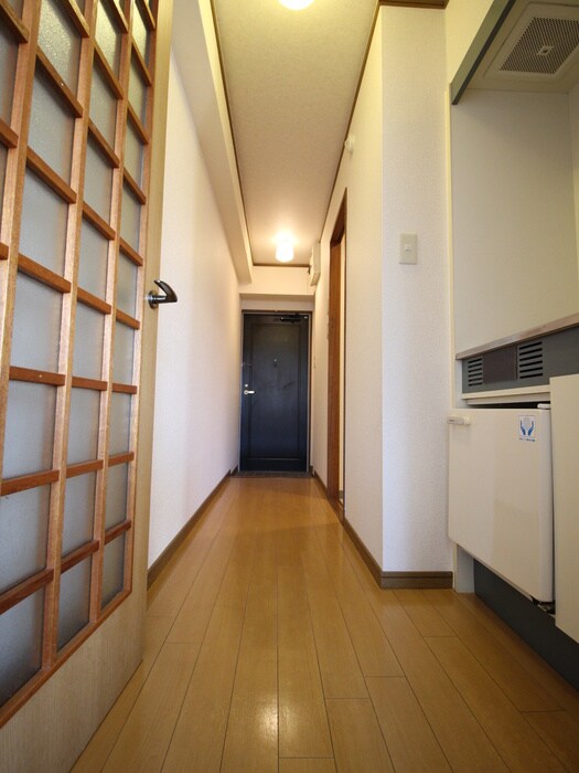 物件内観写真19　(廊下)