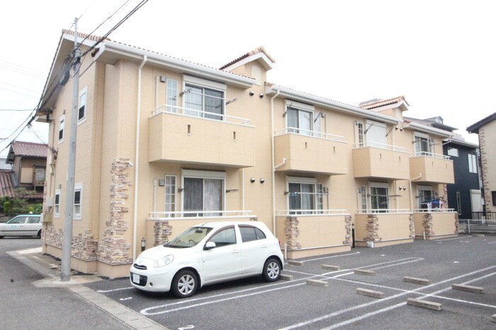 物件外観写真3　(外観写真)