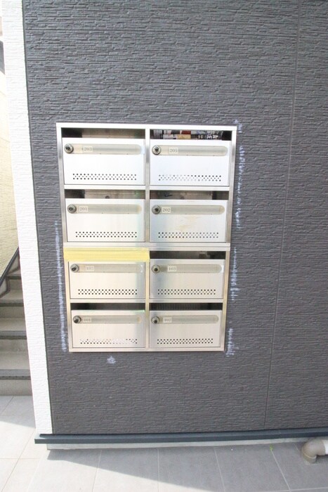 物件外観写真4　(建物設備)