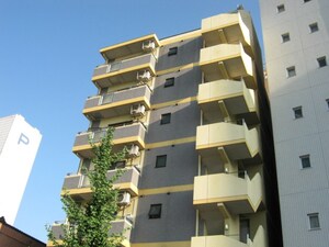ドール丸の内外観写真