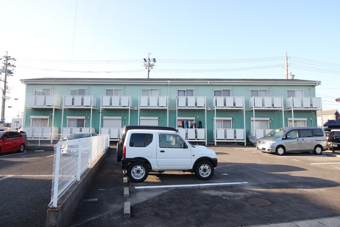 物件外観写真2　(外観写真)