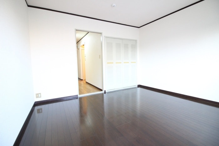 物件内観写真10　(居室)