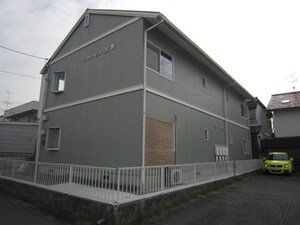 フローレス大野外観写真