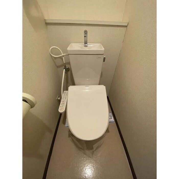 物件内観写真12　(トイレ)