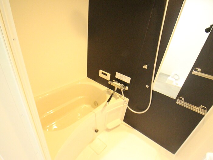 物件内観写真12　(バス／シャワールーム等)