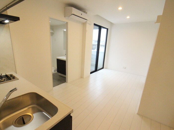 物件内観写真18　(居室)