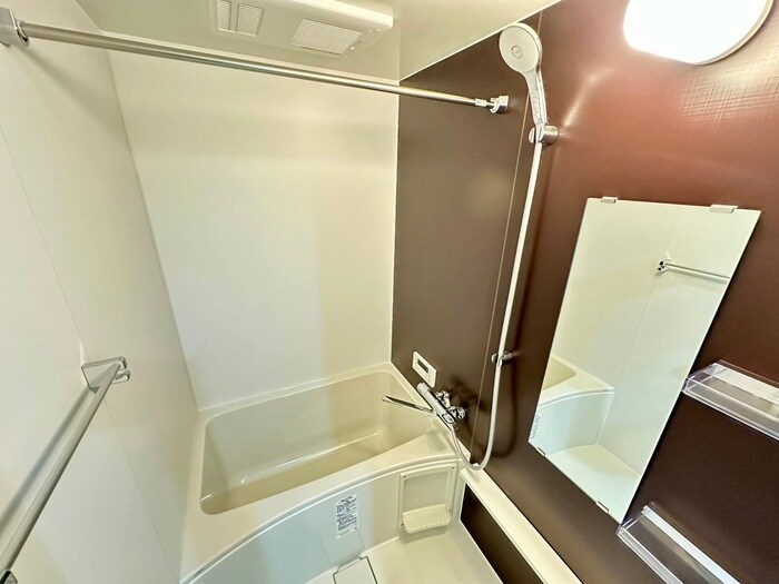 物件内観写真11　(バス／シャワールーム等)