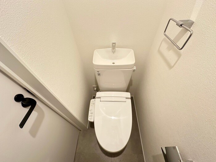 物件内観写真12　(トイレ)