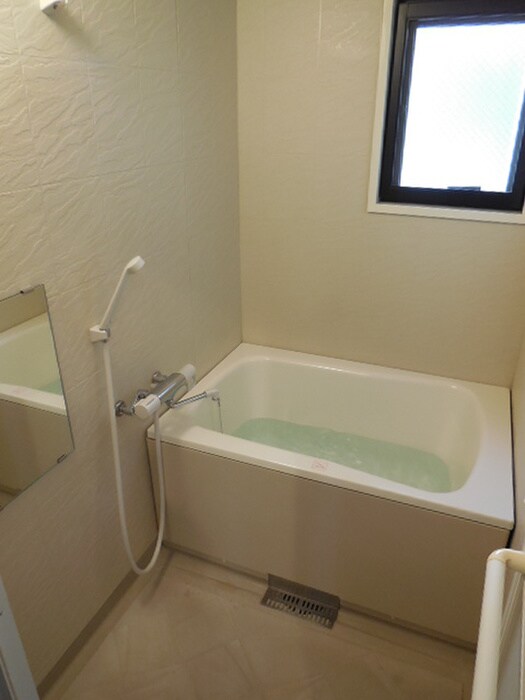 物件内観写真9　(バス／シャワールーム等)