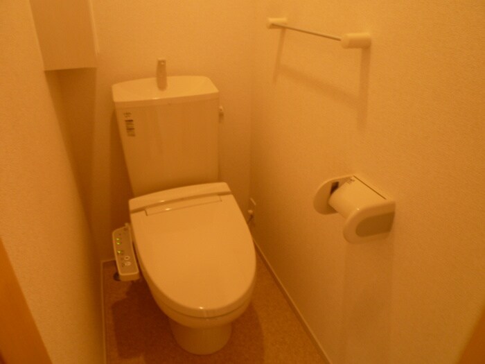 物件内観写真9　(トイレ)