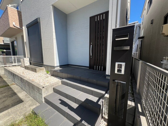 物件外観写真4　(建物設備)